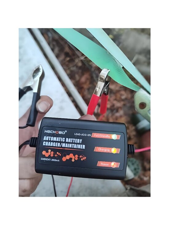 Other - 12v 2A Battery charger, Trickle Charger for lawn mower battery, motorcycle, car